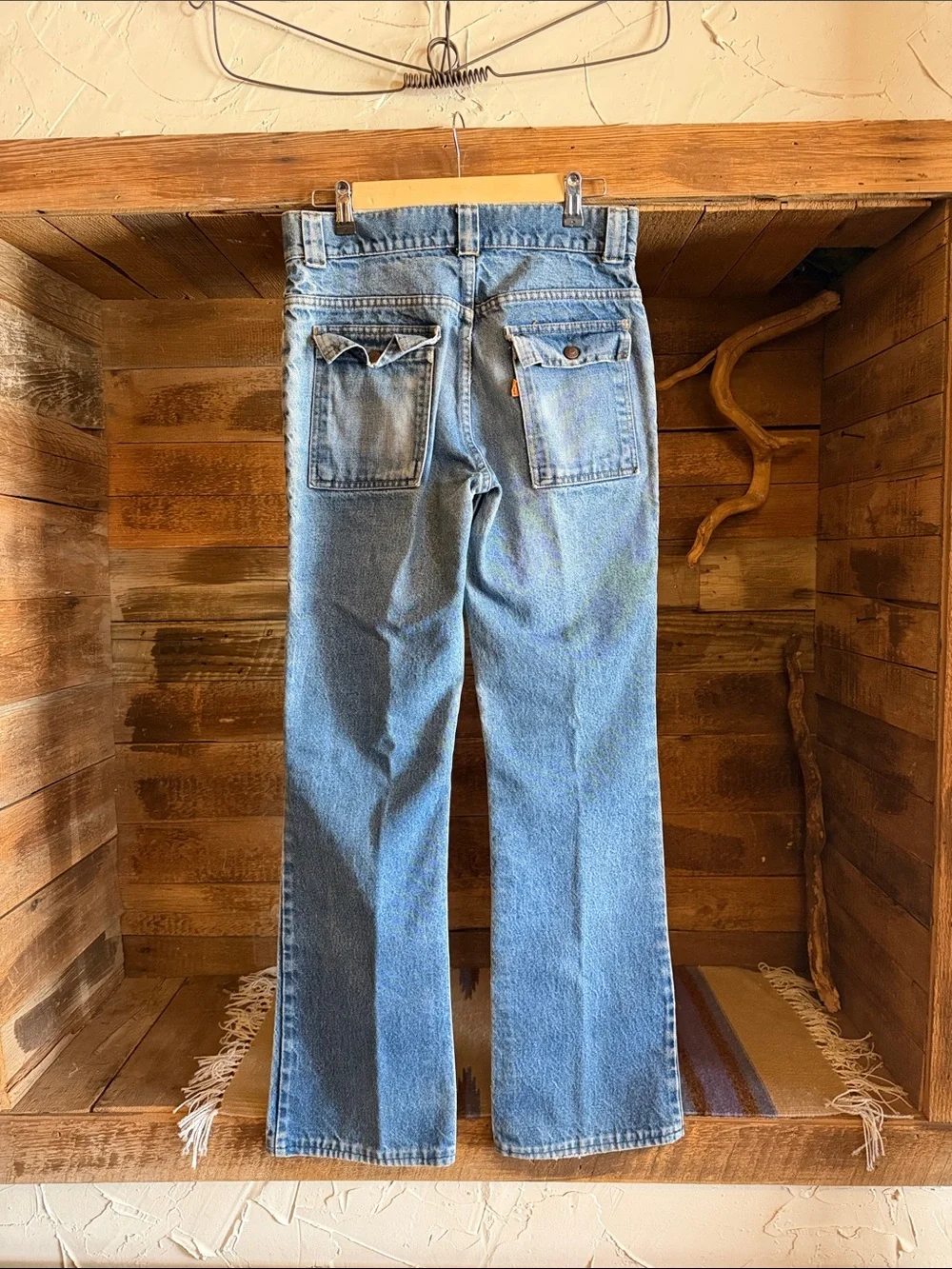 Levis levi flare